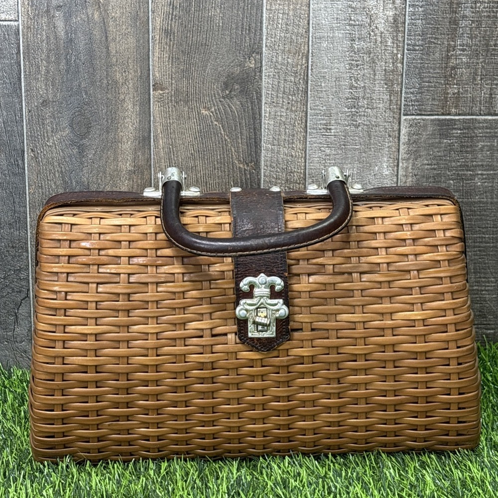 Vintage 1960s 70s Woven Bucket Style Handbag British Hong Kong Basket Purse